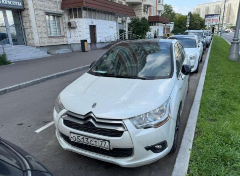 Citroen DS 4 2013 год