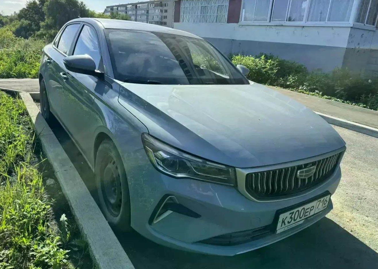 Geely EMGRAND 2023 год