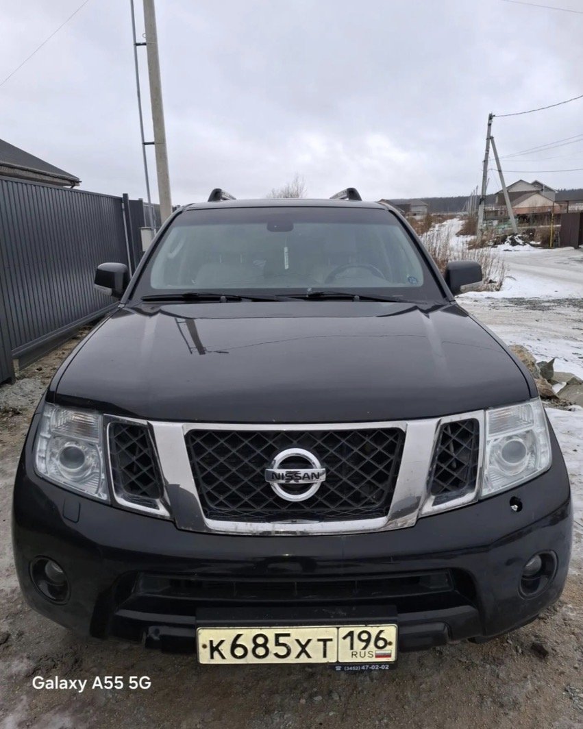 Nissan Pathfinder 2012 год