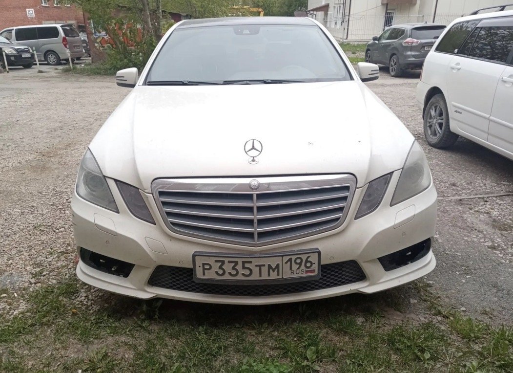 Mercedes-Benz Е200 2011 год
