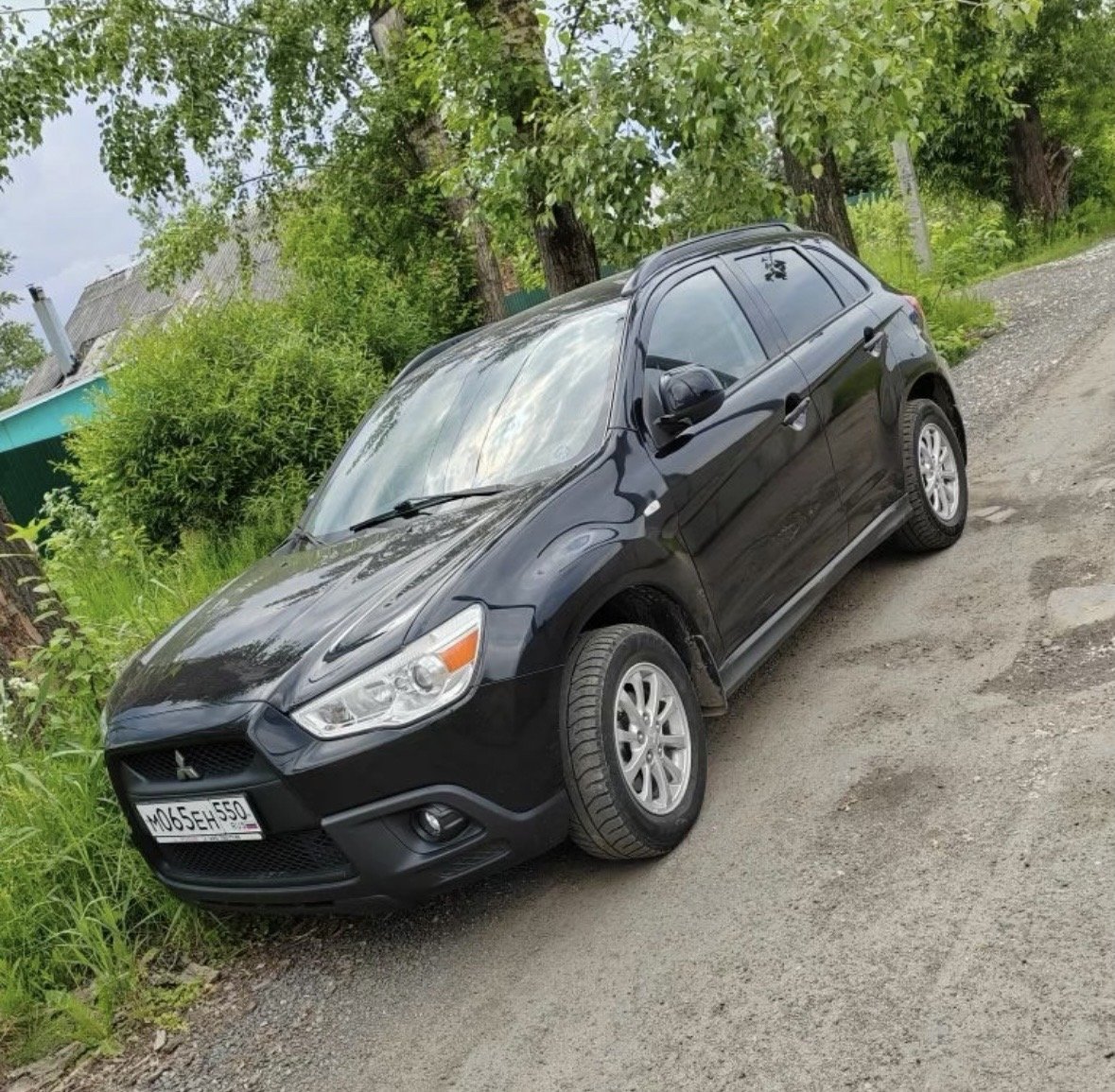 Mitsubishi ASX 2011 год