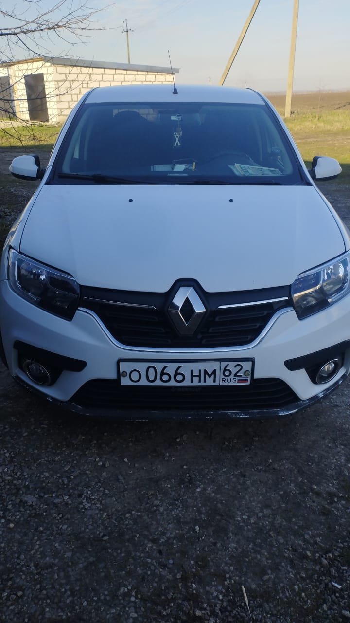 Renault Logan 2018 год