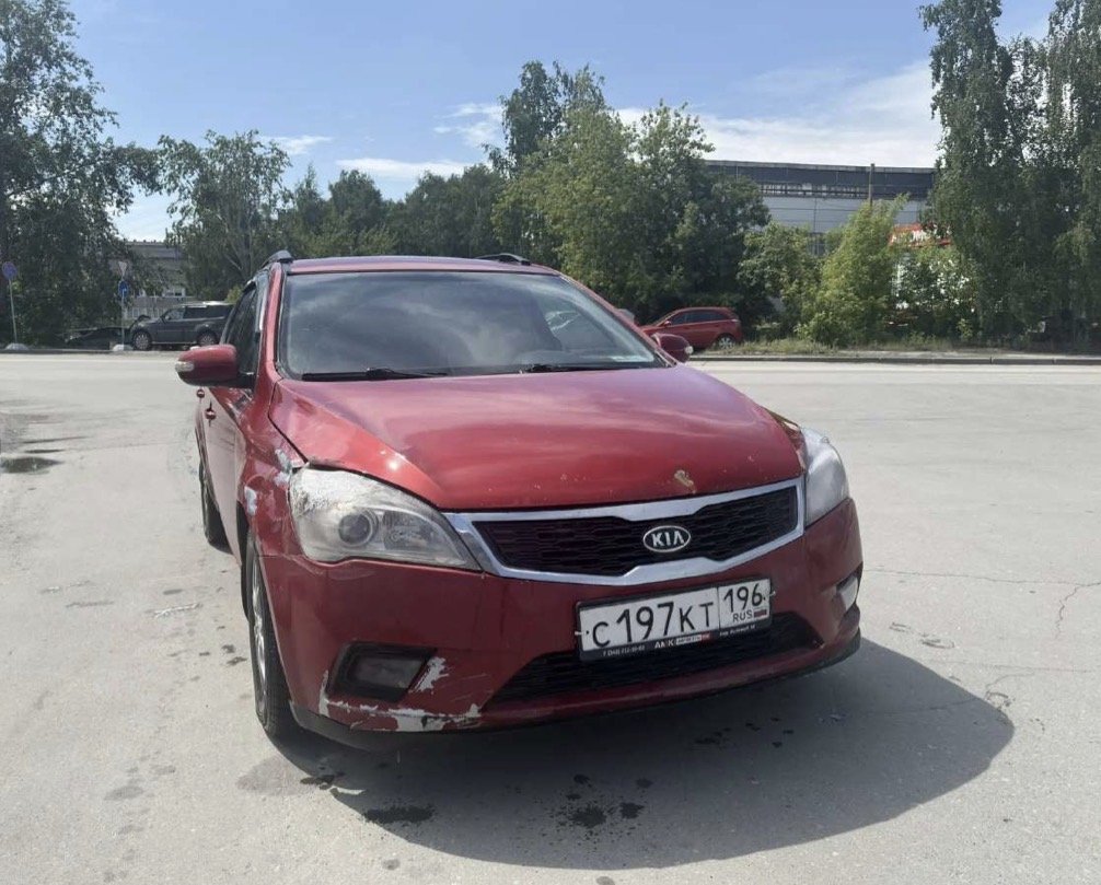Kia Ceed 2011 год