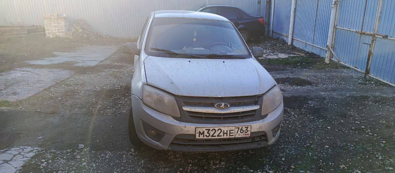 Lada Granta 2012 год