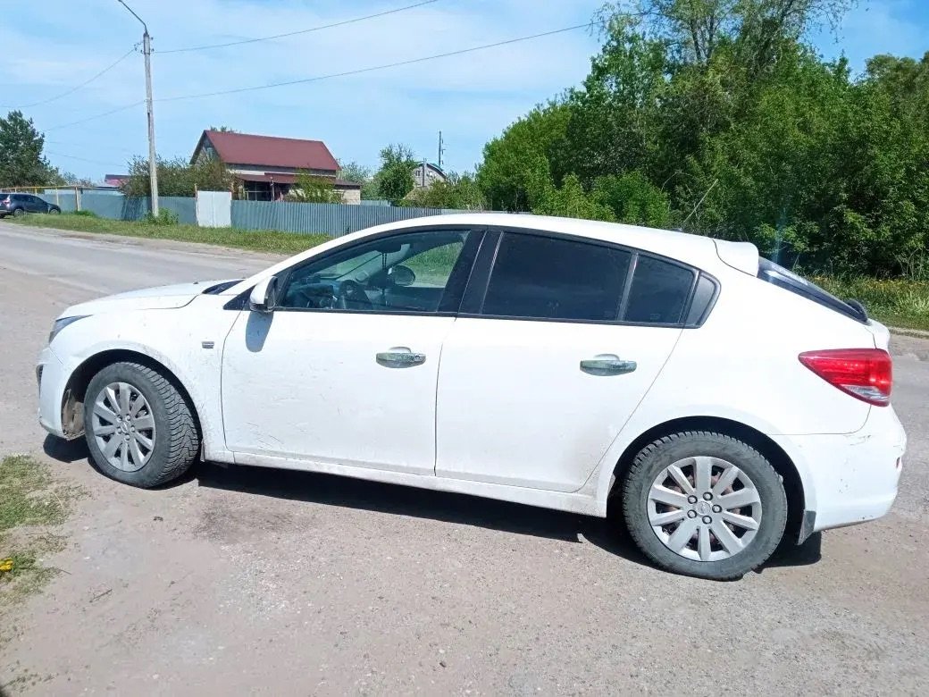 Chevrolet Cruze 2013 год