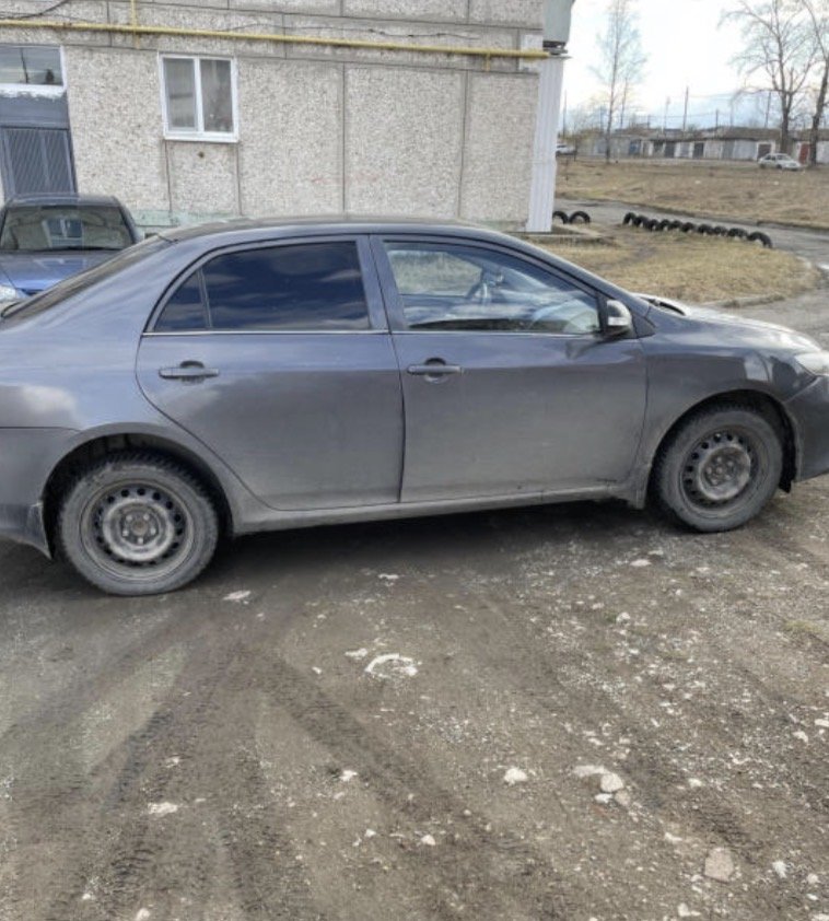 Toyota Corolla 2012 год