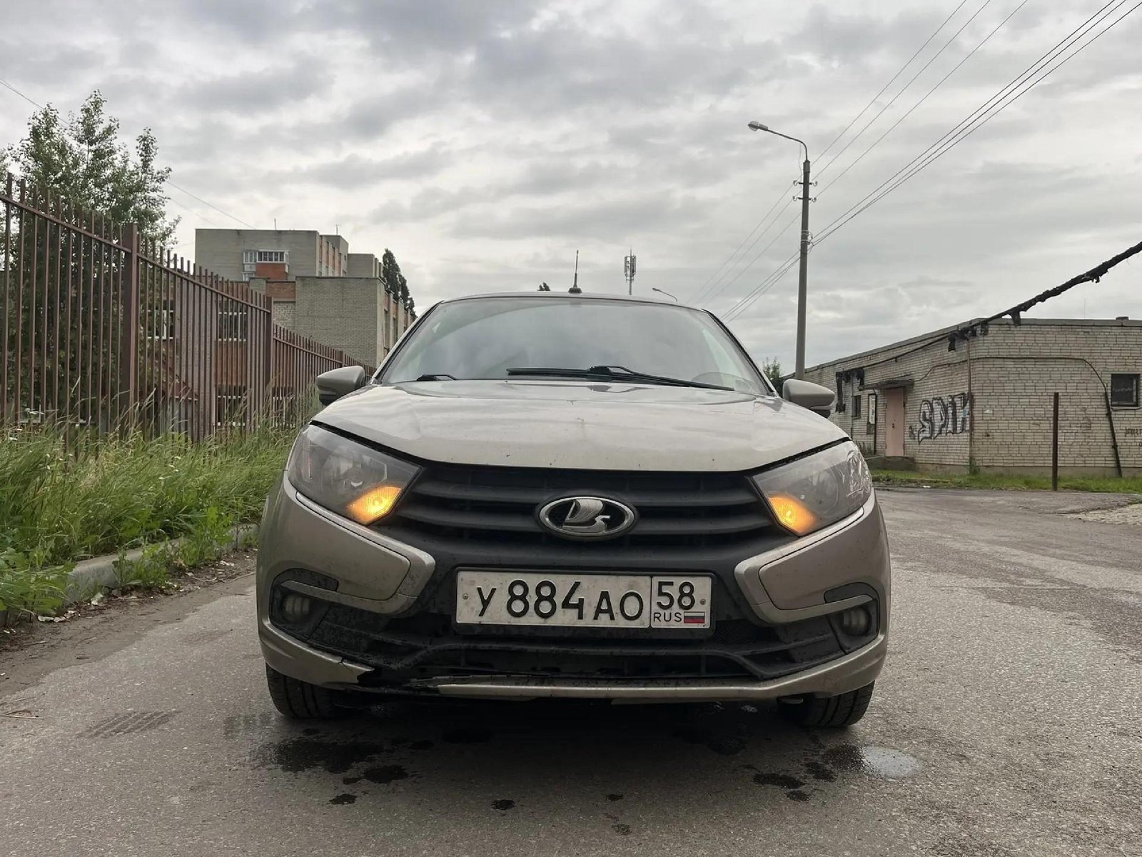 Lada Granta 2019 год