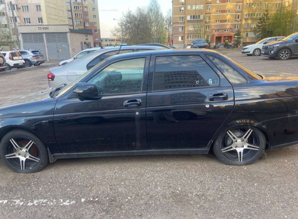 Lada Priora 2012 год
