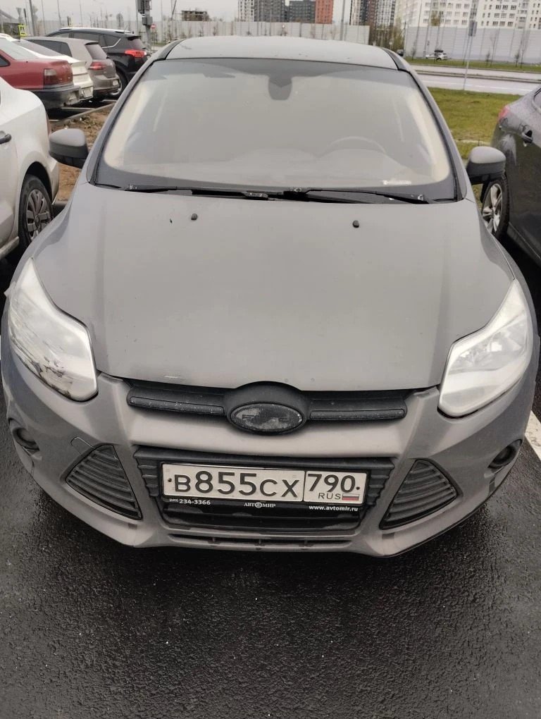 Ford Focus 2012 год