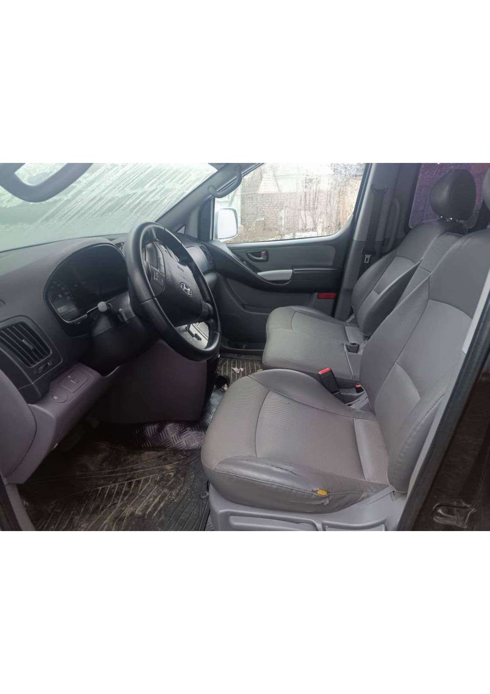 Hyundai Grand Starex 2012 год