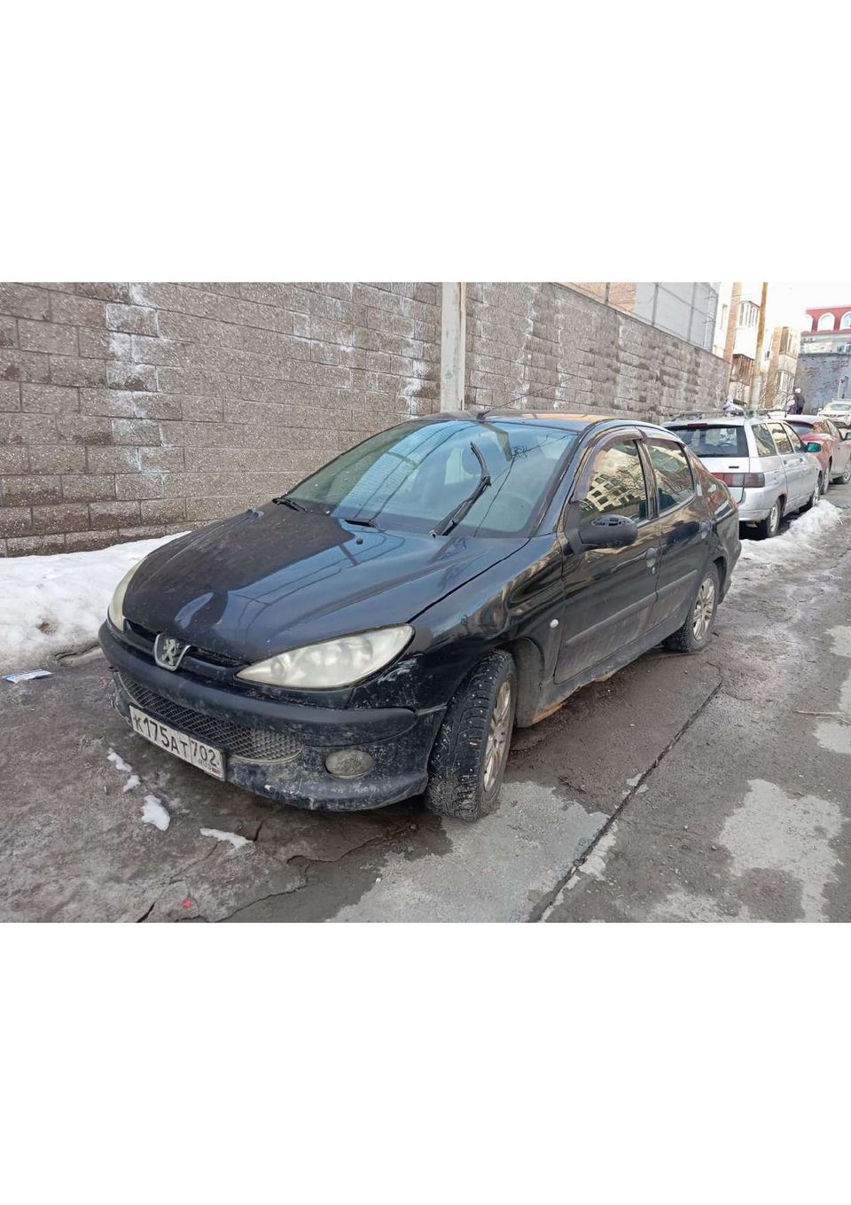 Peugeot 206 2008 год