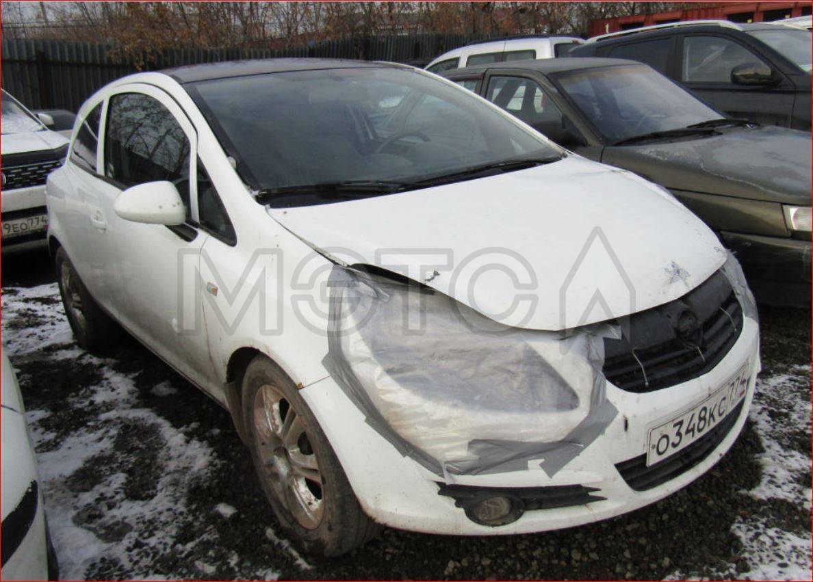 Opel Corsa 2012 год