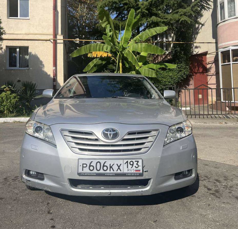 Toyota Camry 2008 год