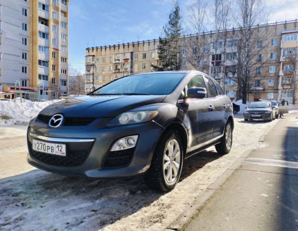 Mazda CX7 2010 год