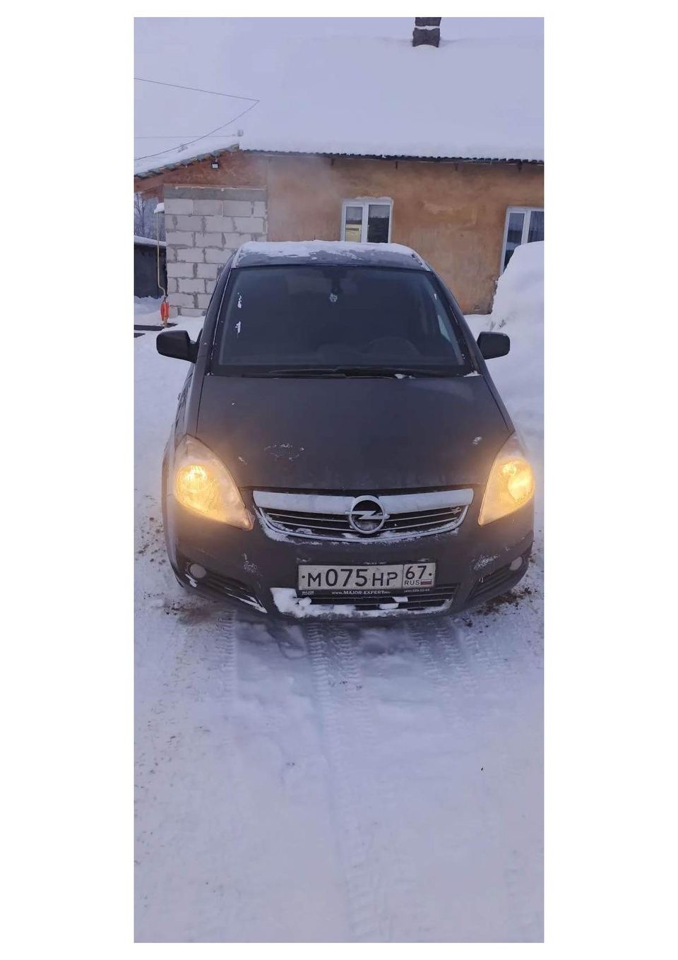 Opel Zafira 2012 год