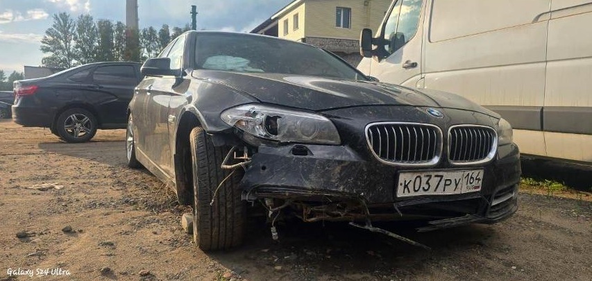 BMW 5 SERIES 2013 год