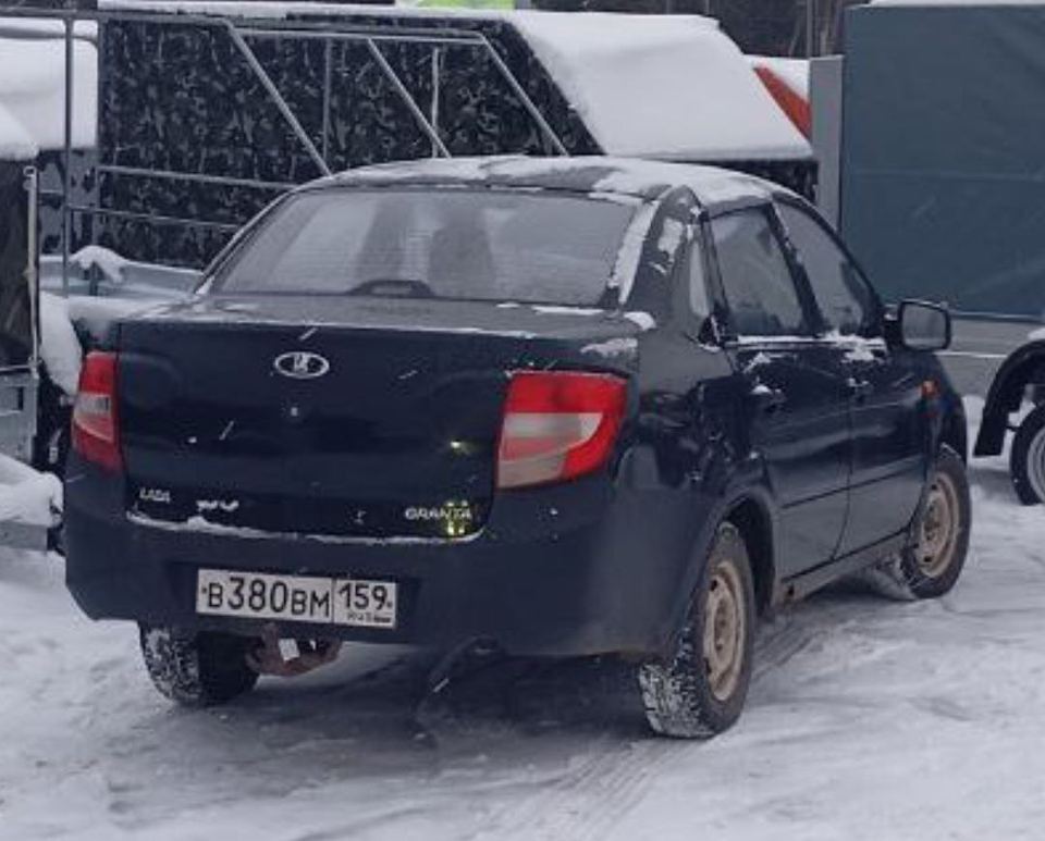Lada Granta 2012 год