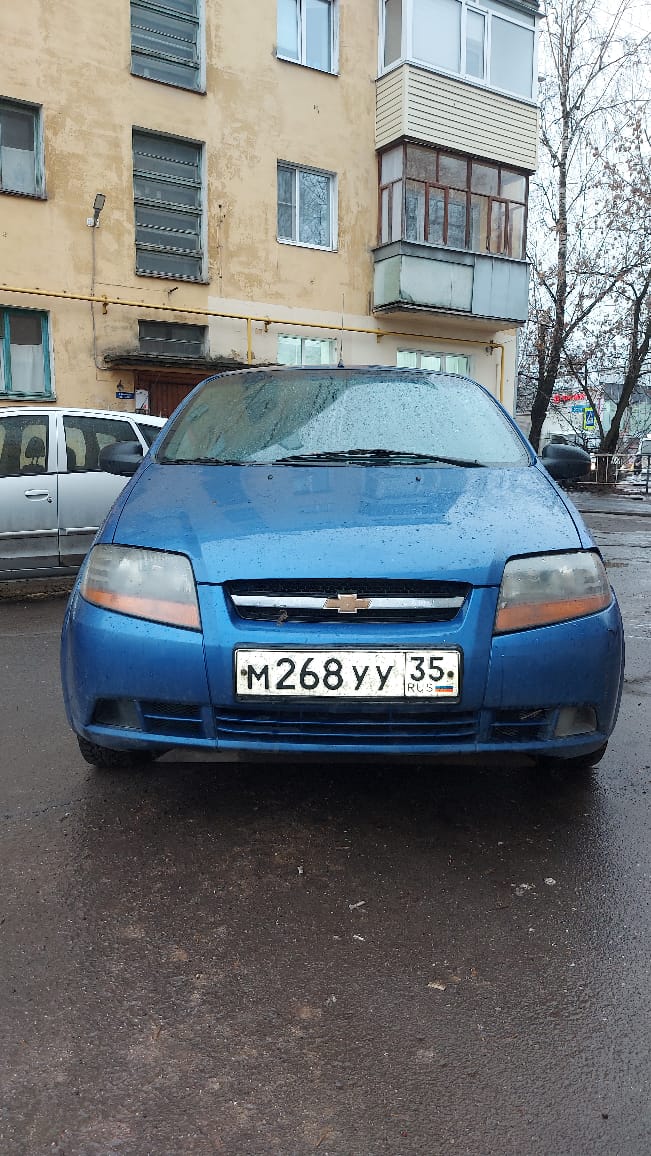 Chevrolet Aveo 2004 год