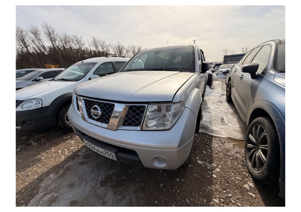 Nissan Pathfinder 2008 год
