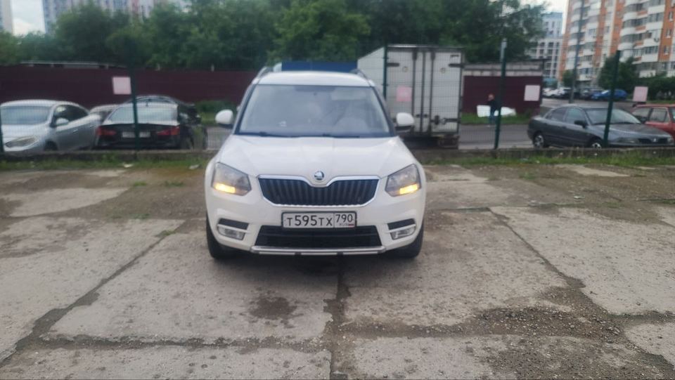 Skoda Yeti 2014 год