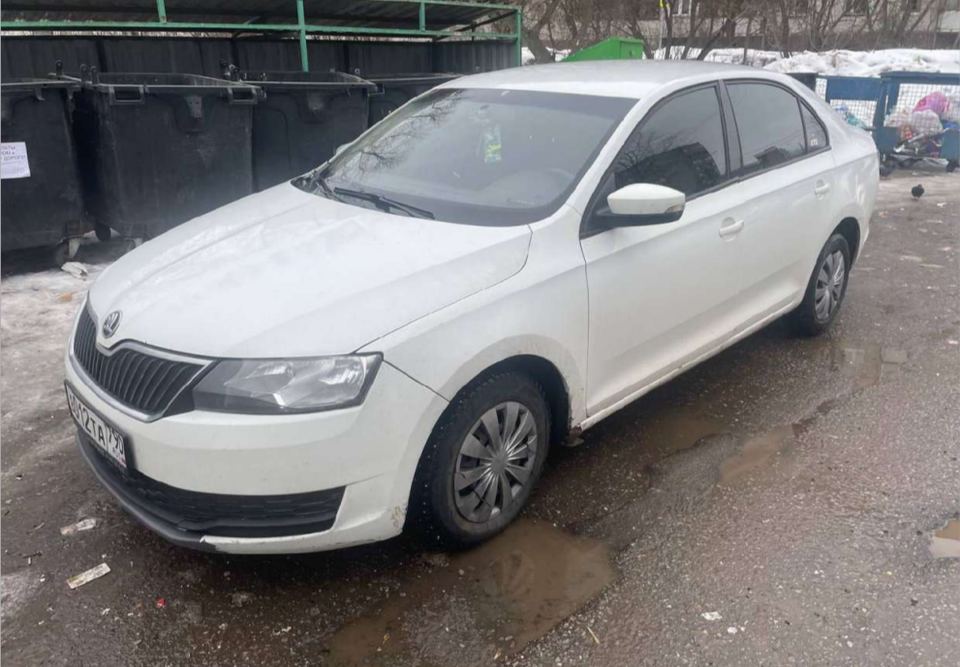 Skoda Rapid 2017 год