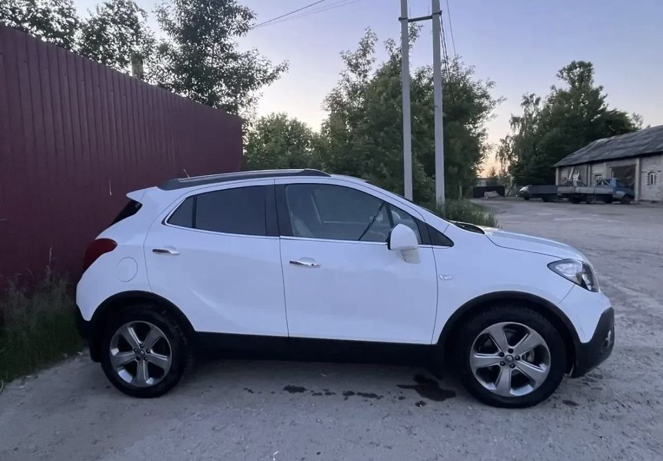 Opel Mokka 2013 год