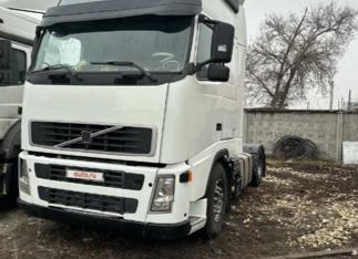 Volvo FES 4x2 2008 год