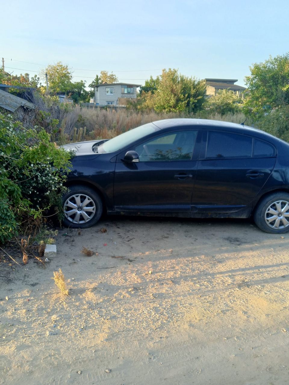 Renault FLUENCE 2012 год
