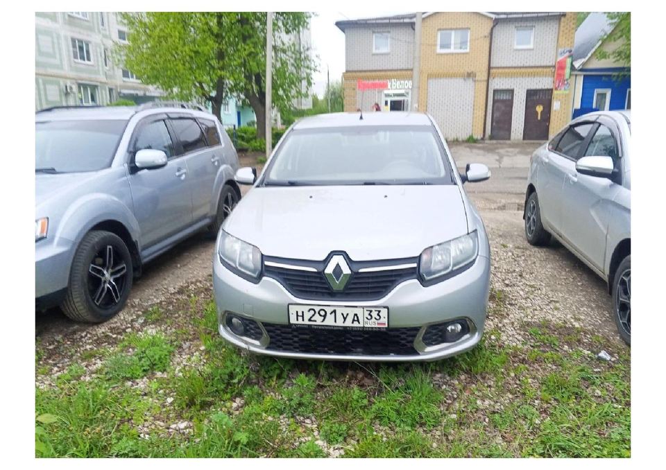 Renault Sandero 2017 год