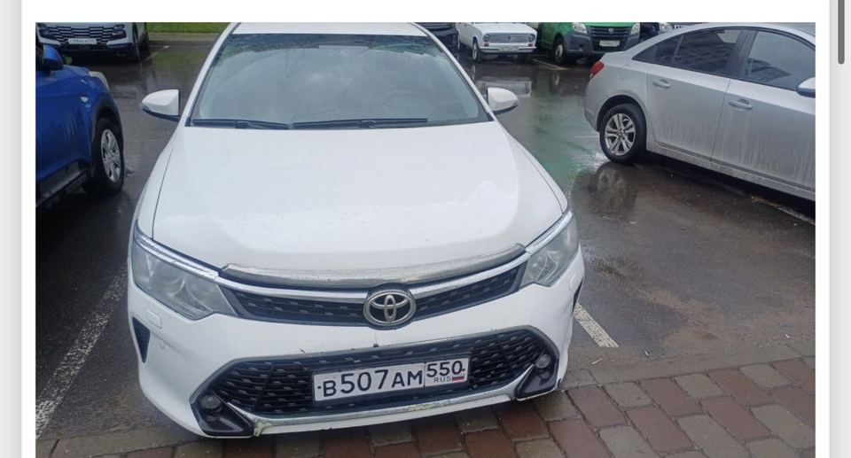 Toyota Camry 2018 год