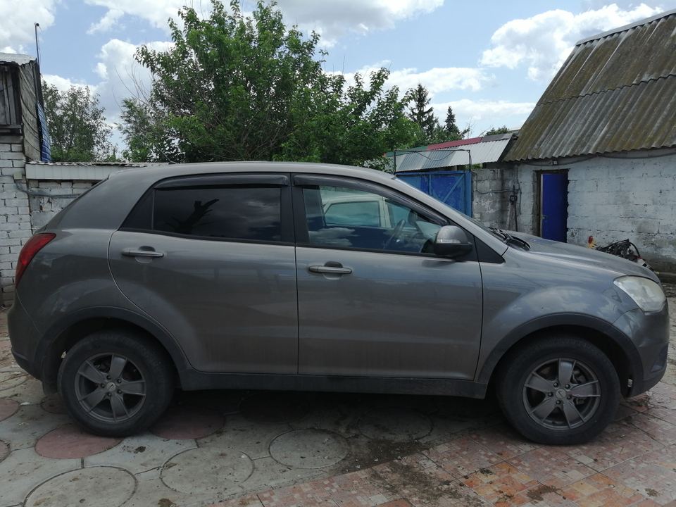 SsangYong Actyon 2011 год