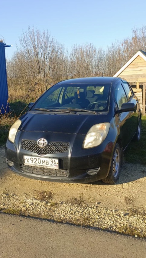 Toyota Yaris 2007 год