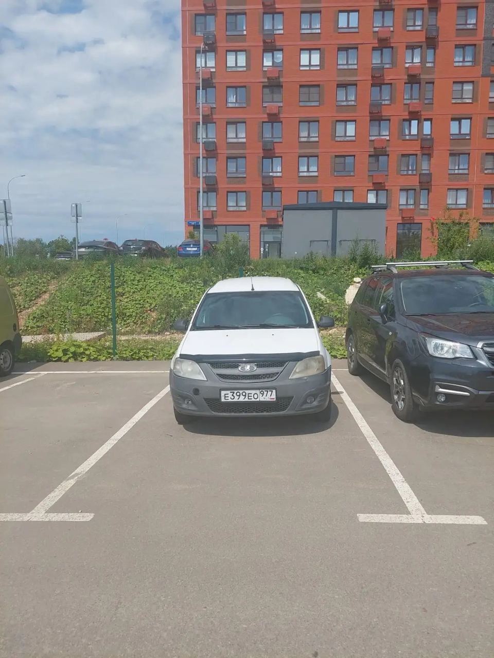Lada Largus 2015 год