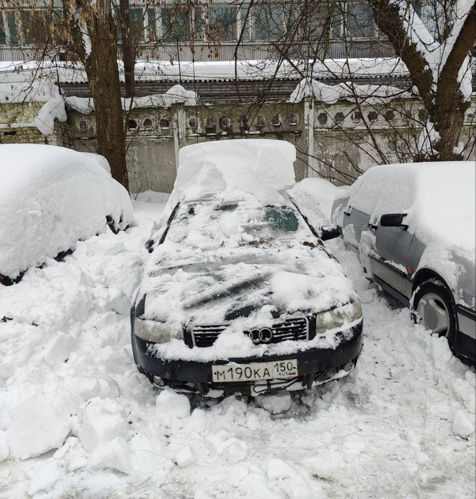 Audi A4 2003 год