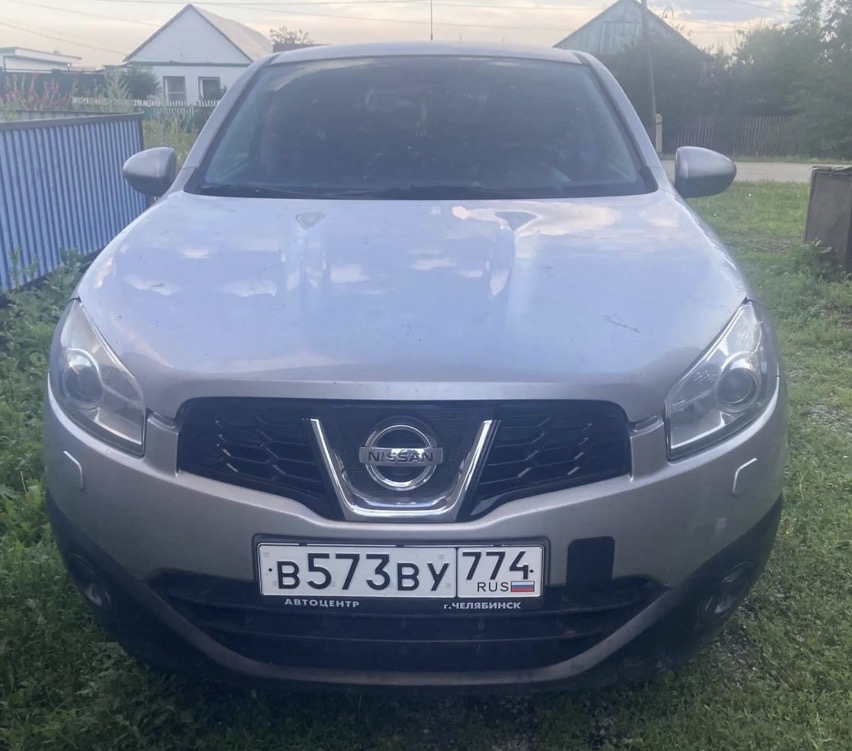 Nissan Qashqai 2010 год