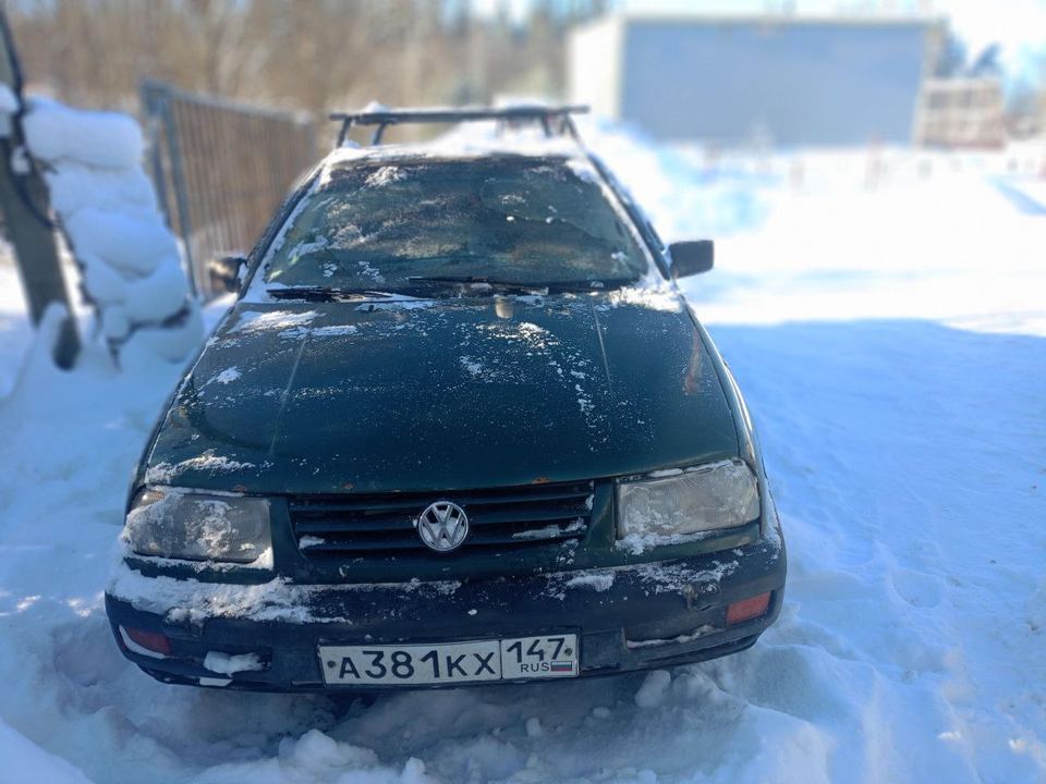 Volkswagen Vento 1995 год