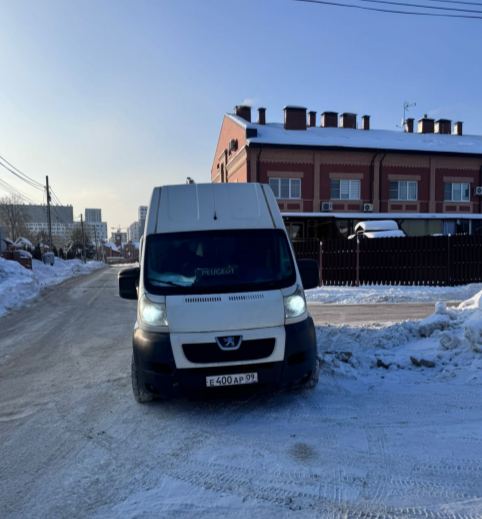 Peugeot Boxer 2011 год