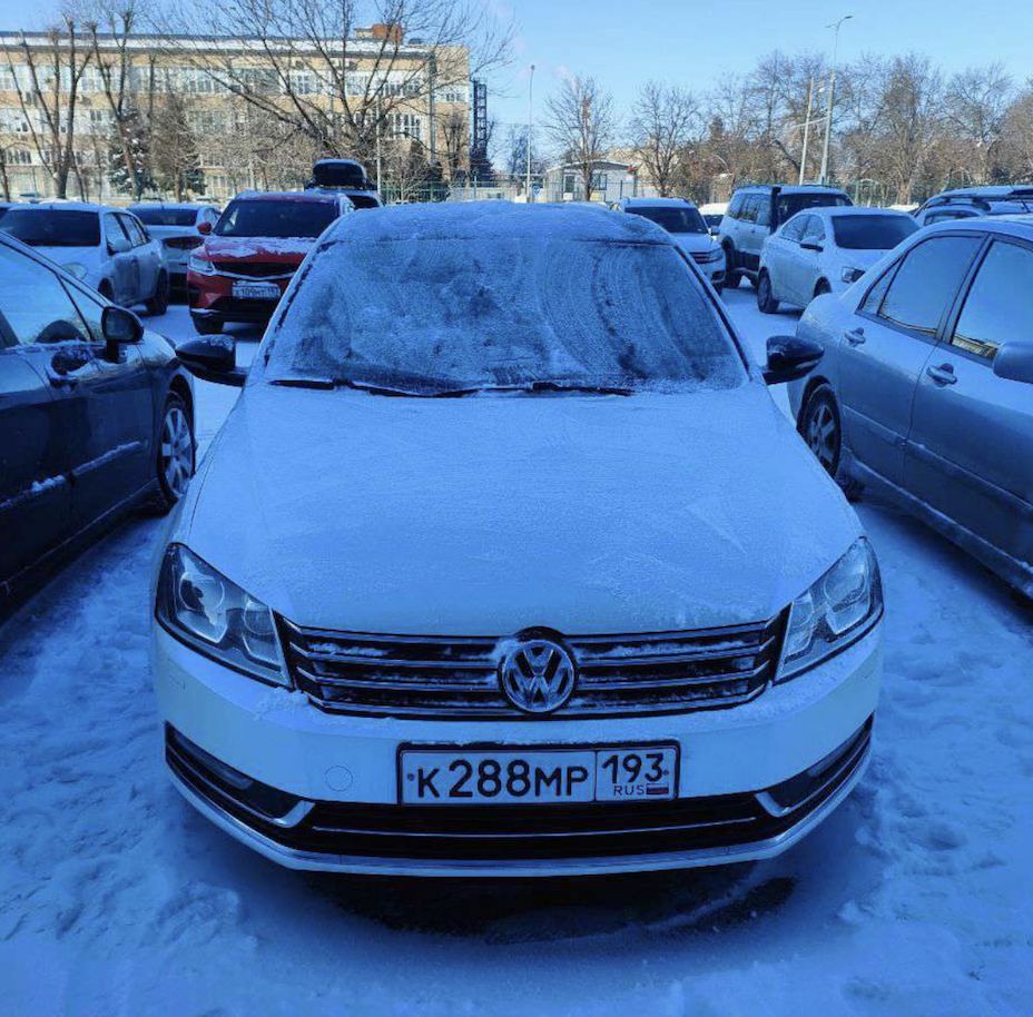 Volkswagen Passat 2012 год