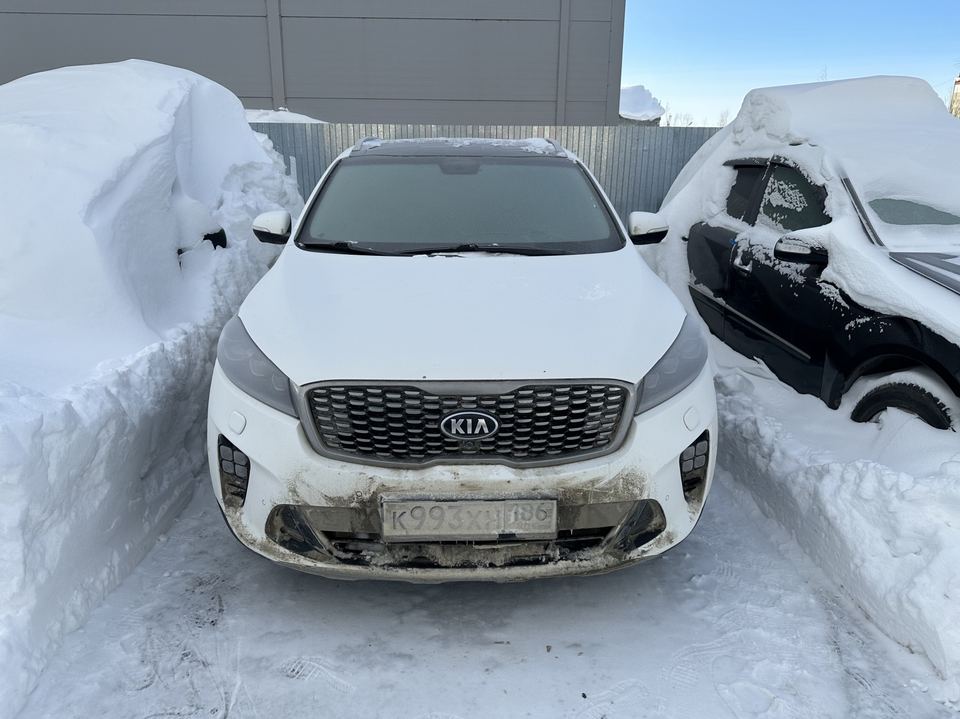 Kia SORENTO 2019 год