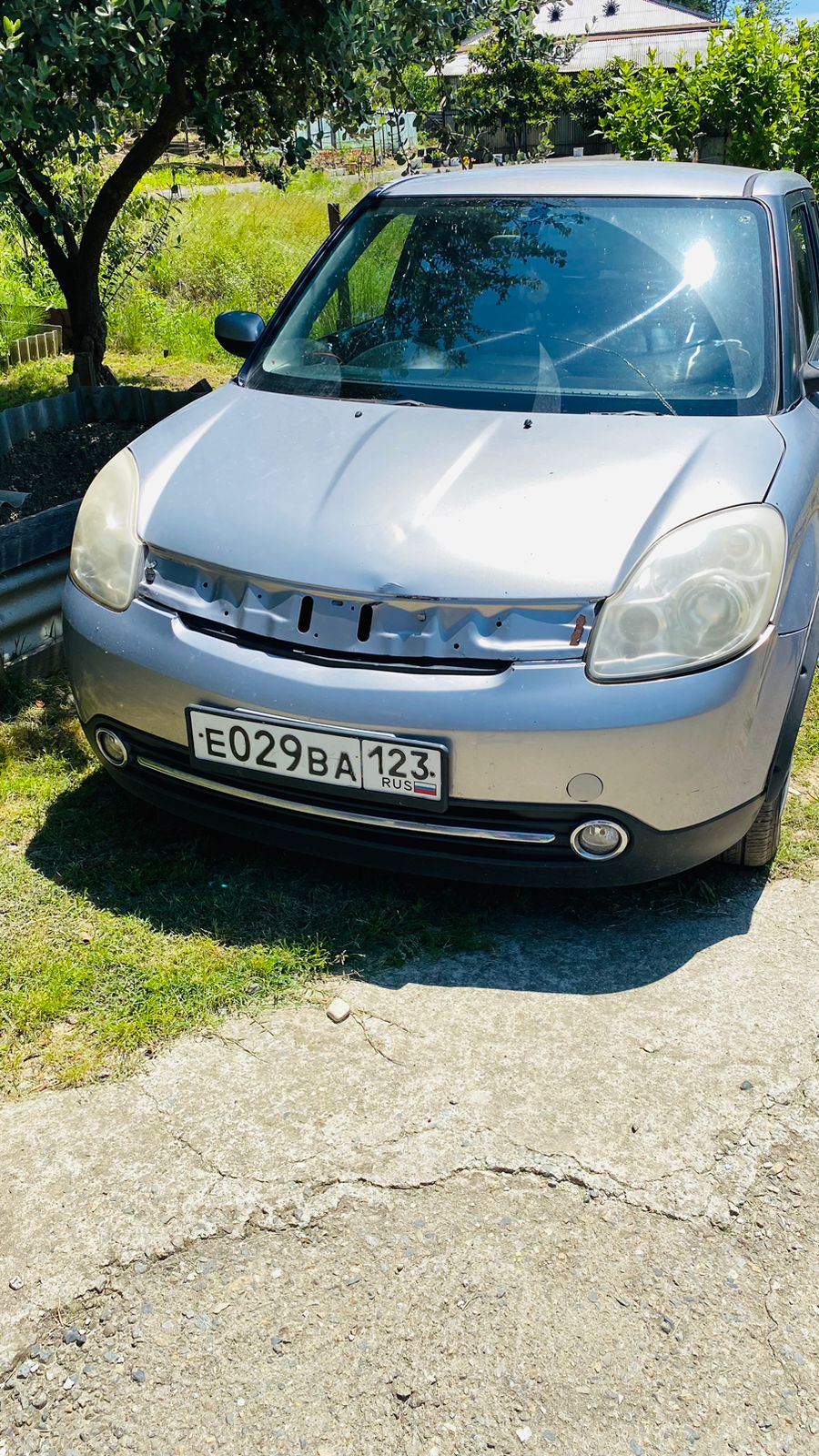 Mazda Verisa 2004 год