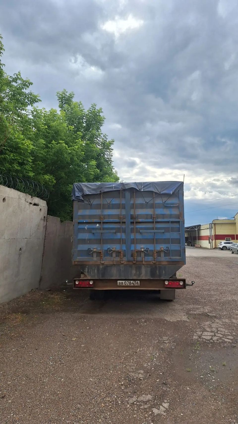 Прицеп FREUEHAUF 1993 год