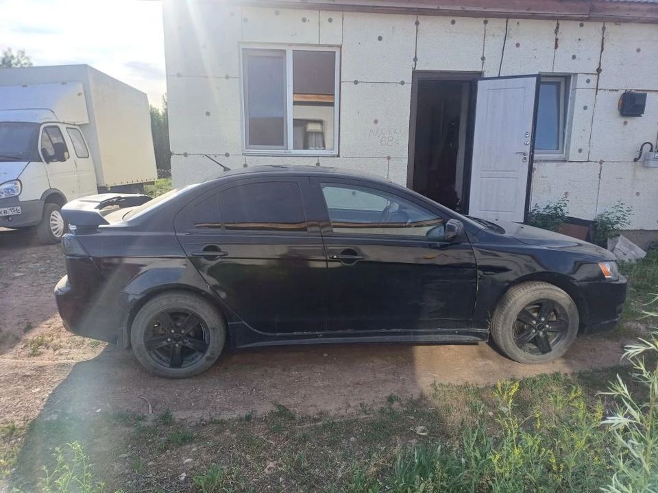Mitsubishi Lancer 2008 год