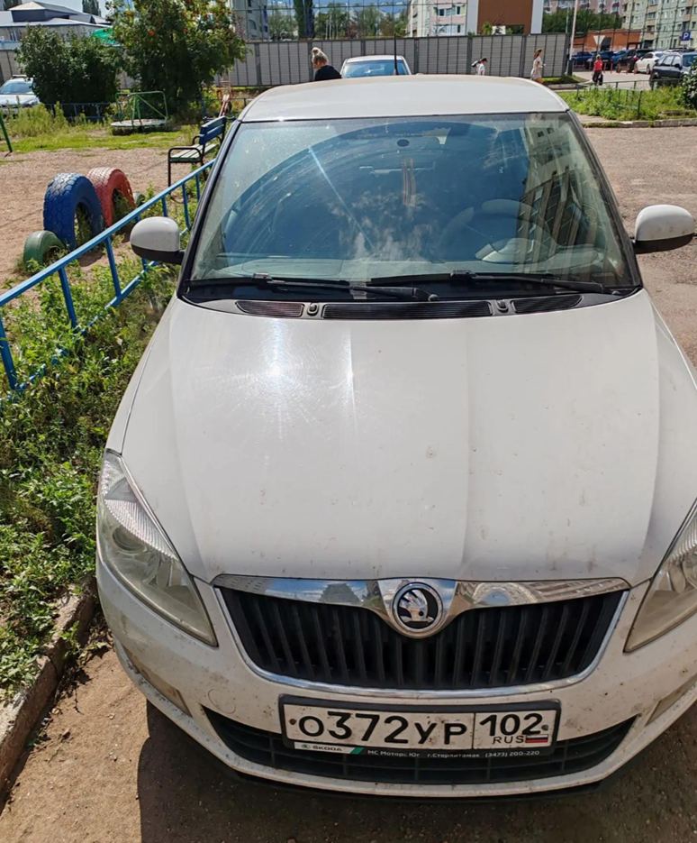 Skoda Fabia 2013 год