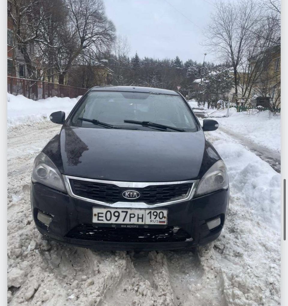 Kia Ceed 2011 год