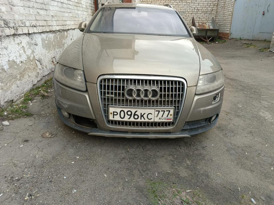 Audi A6 2009 год