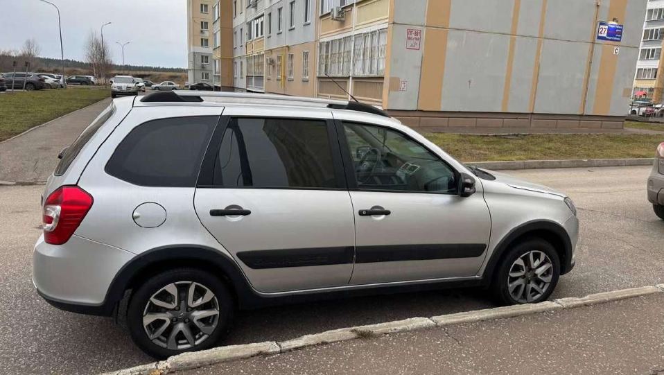 Lada GRANTA 2023 год