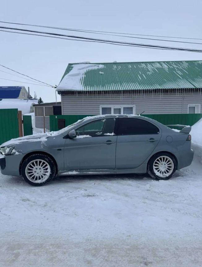 Mitsubishi Lancer 2008 год