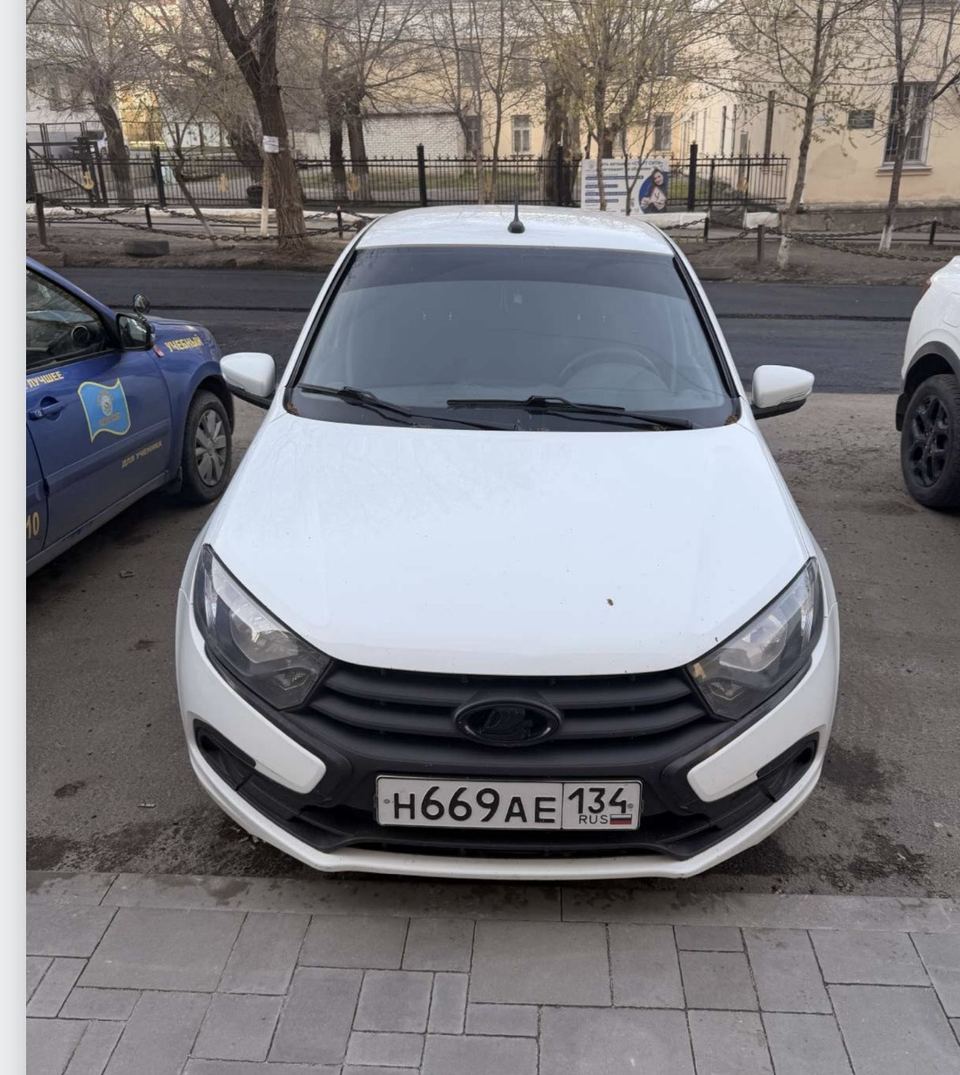 Lada Granta 2021 год