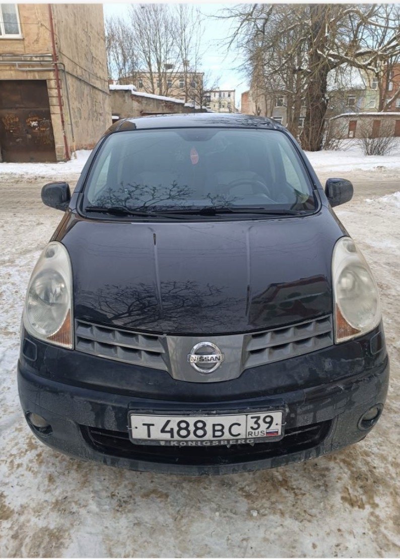 Nissan Note 2008 год