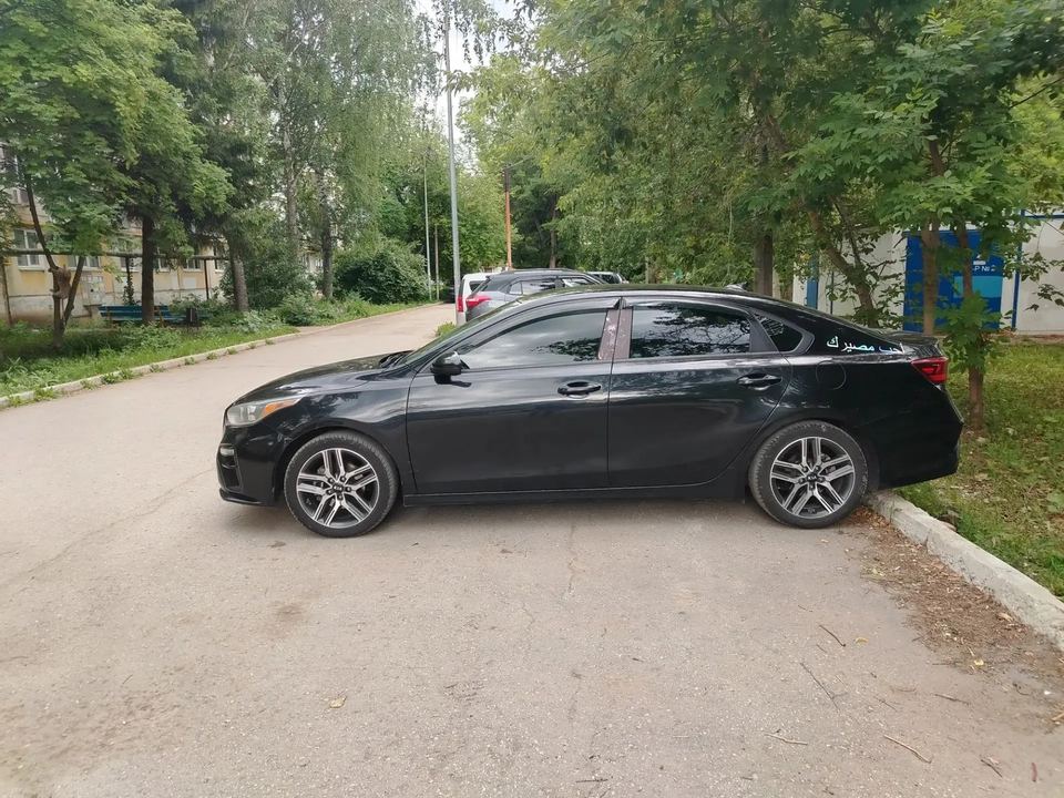Kia Forte 2019 год